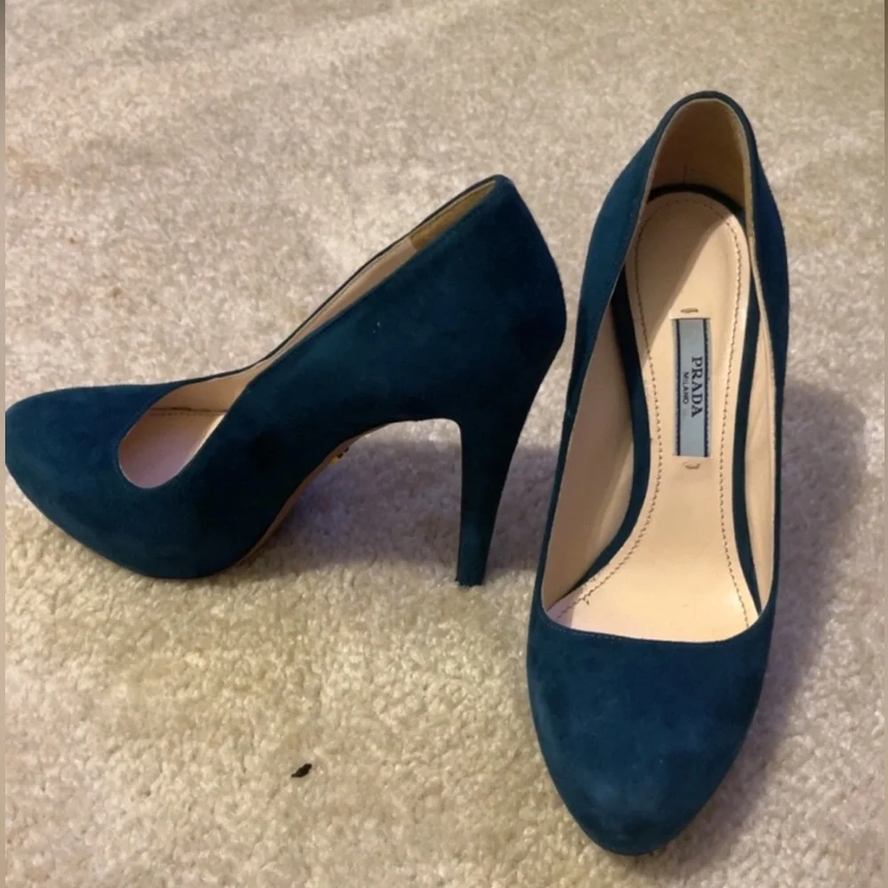 Suede pumps - Picture 4 of 4